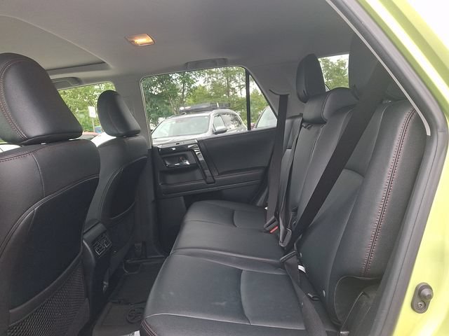 Used 2023 Toyota 4Runner TRD Off-Road Premium w/ Off Road Premium Plus Package AWD/4WD image 10