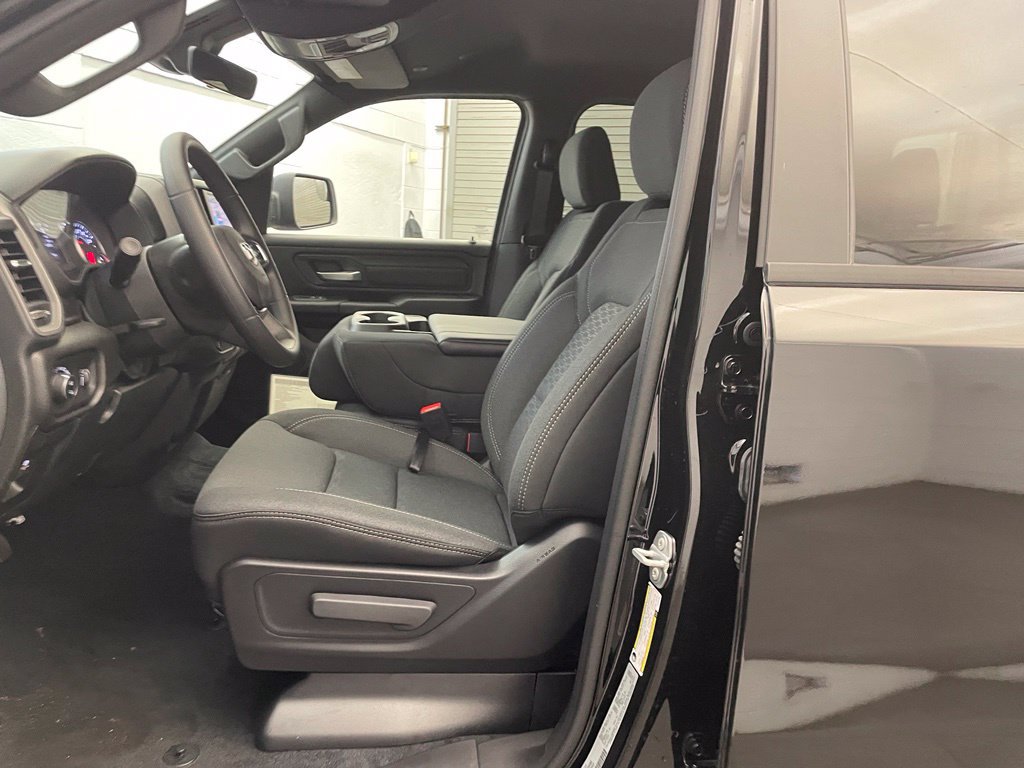 New 2026 RAM 1500 Express RWD image 15