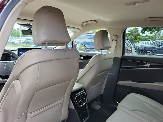 Certified 2023 Lincoln Nautilus FWD w/ Premium Package image 7