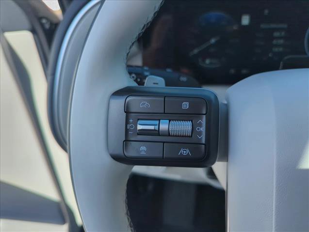 Used 2026 Hyundai Palisade Calligraphy image 12