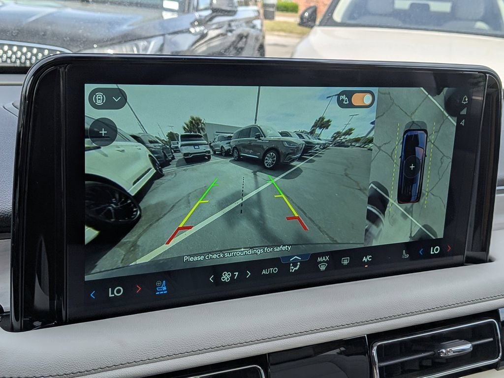 New 2026 Lincoln Aviator Reserve w/ Jet Appearance Package RWD image 25