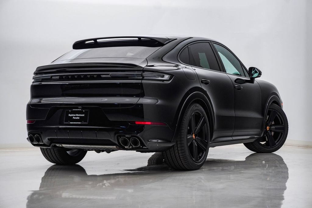 New 2026 Porsche Cayenne GTS AWD/4WD image 11