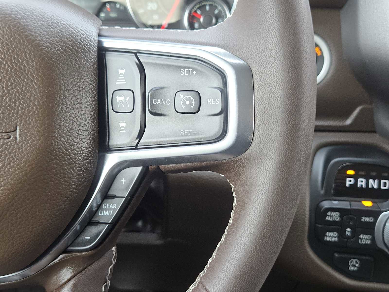 Used 2025 RAM 1500 Laramie w/ Laramie Southwest Edition image 28