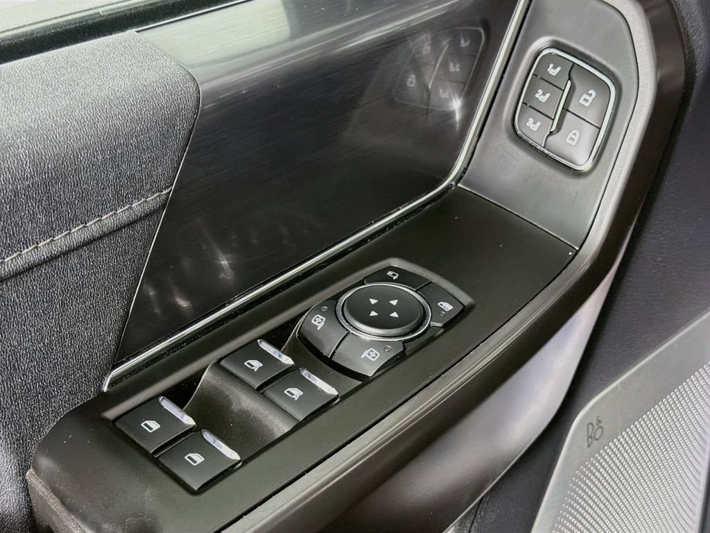 Used 2024 Ford F150 Lariat w/ Equipment Group 502A High AWD/4WD image 18