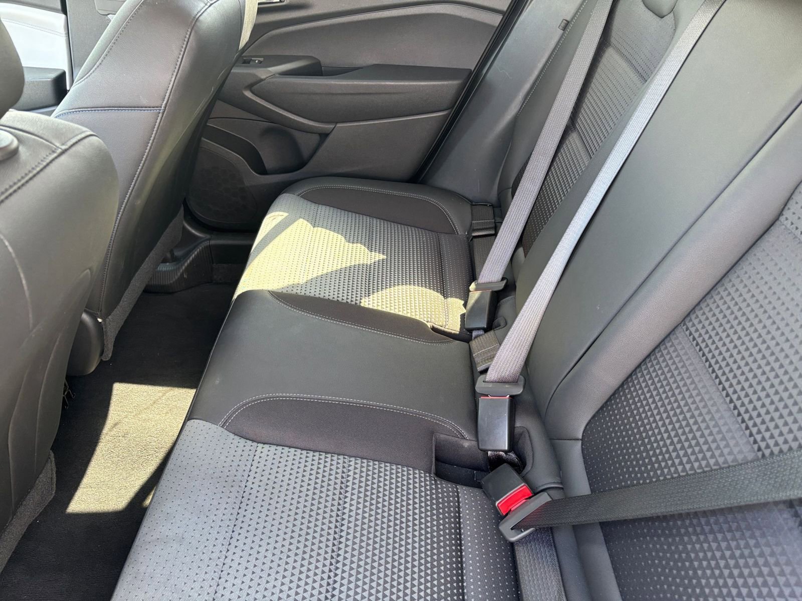 Used 2025 Chevrolet Trax LT image 24