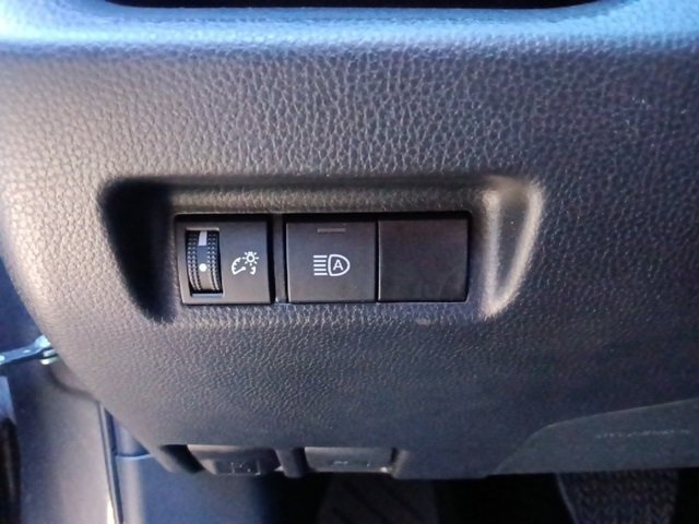 Used 2024 Toyota RAV4 XLE image 17