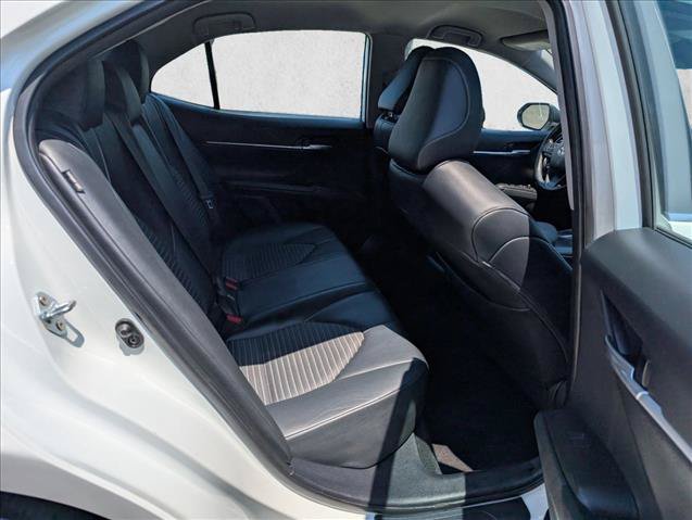 Used 2023 Toyota Camry SE FWD image 17