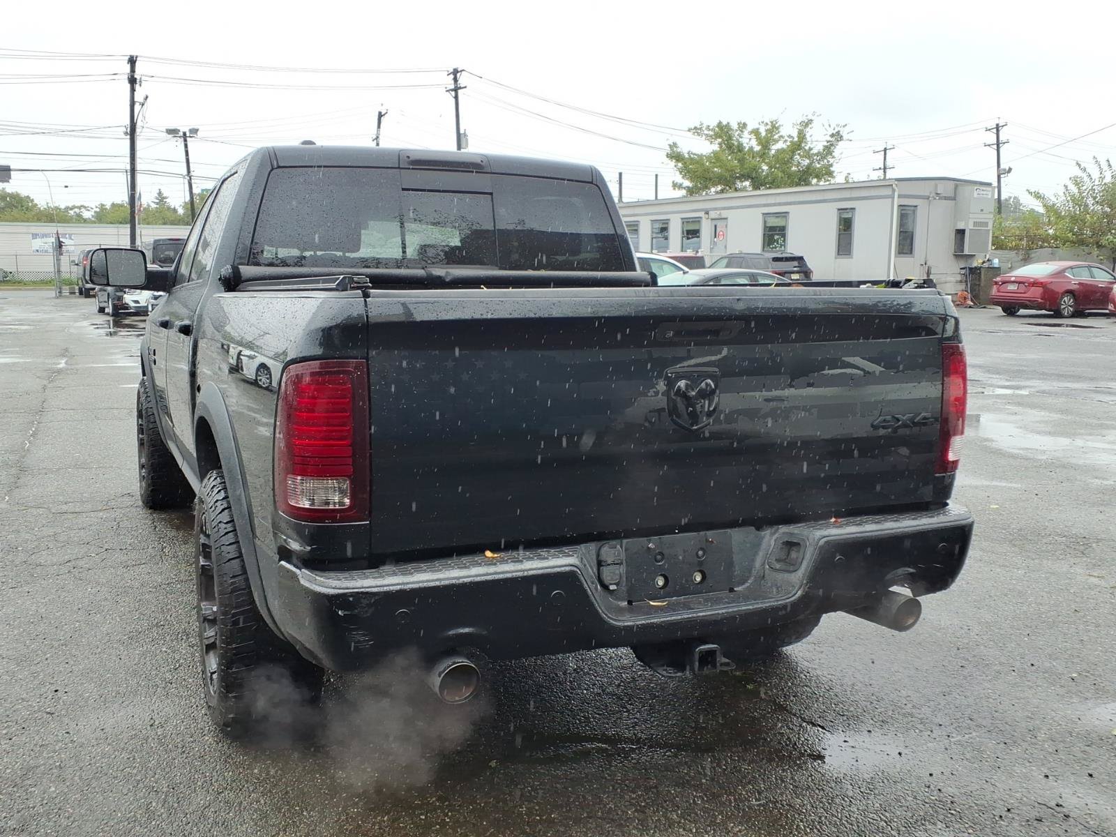 Used 2015 RAM 1500 Sport w/ Black Ram 1500 Sport Group AWD/4WD image 5