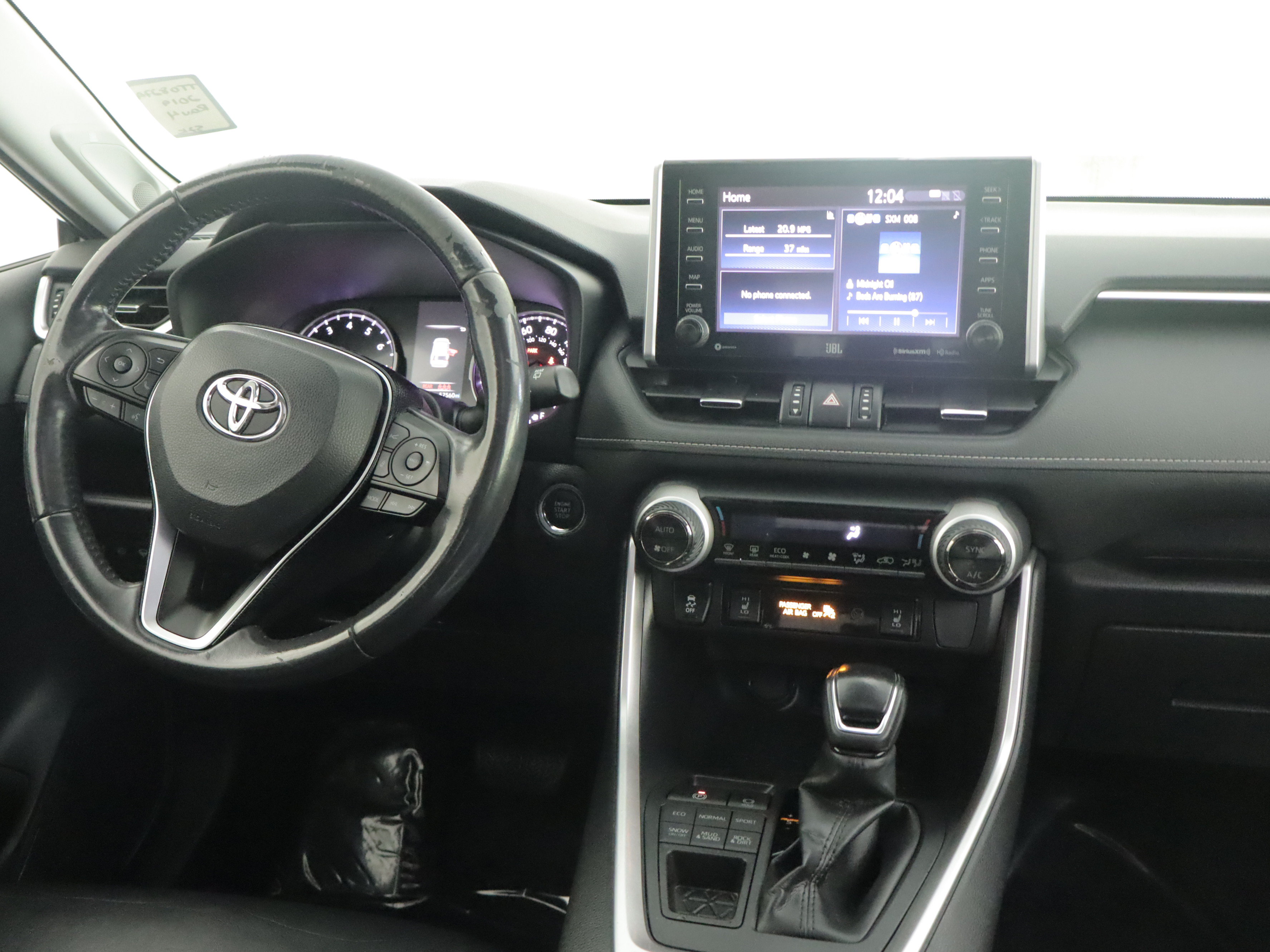Used 2019 Toyota RAV4 XLE Premium w/ Cold Weather Package AWD/4WD image 2