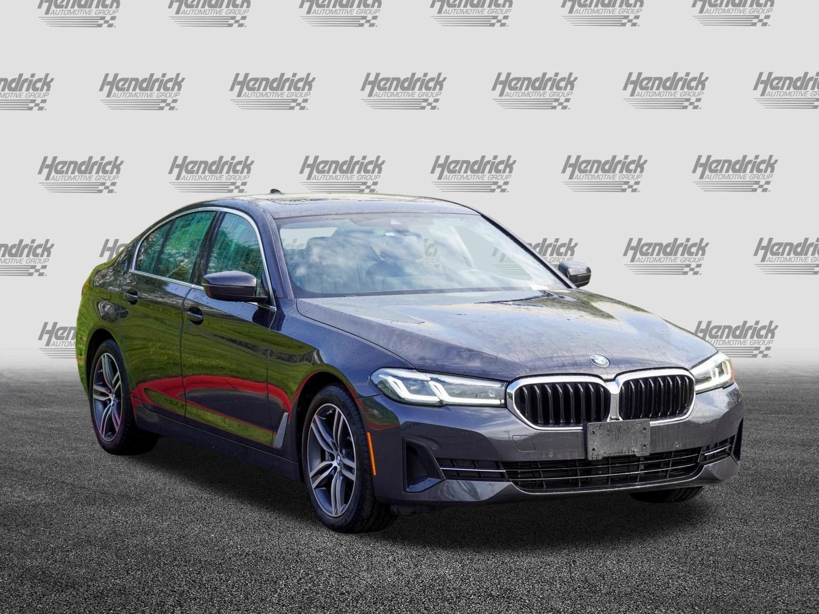 Certified 2023 BMW 530i xDrive w/ Premium Package AWD/4WD image 2