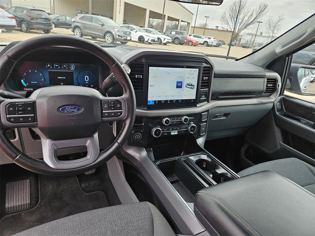 Used 2025 Ford F150 XLT w/ Equipment Group 301A Standard image 16