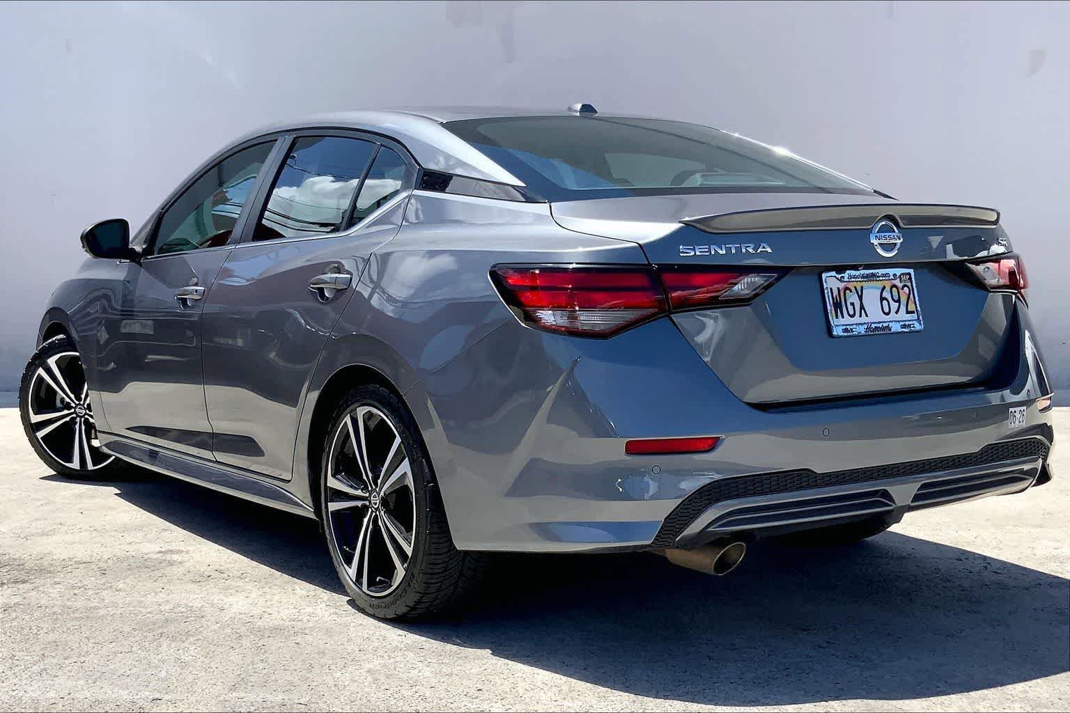 Used 2021 Nissan Sentra SR w/ SR Premium Package FWD image 5
