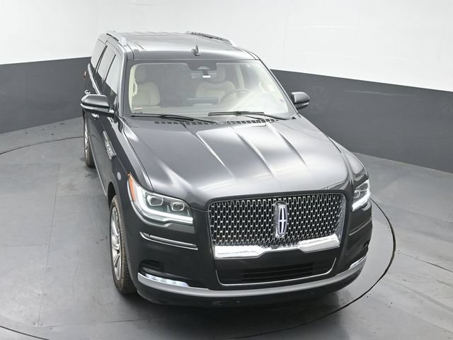 Used 2023 Lincoln Navigator Reserve w/ Equipment Group 201A AWD/4WD image 43