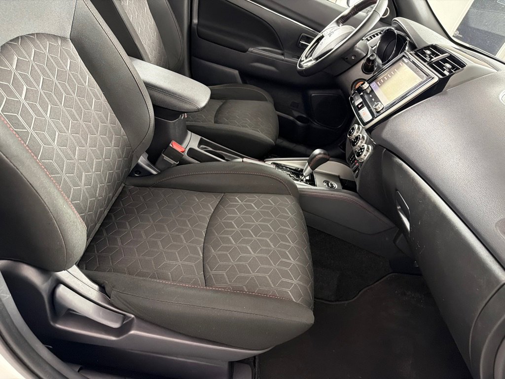 Used 2020 Mitsubishi Outlander Sport Black Edition image 22