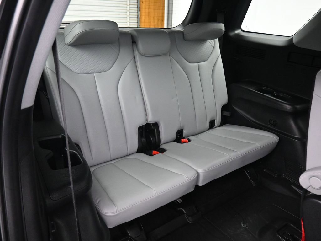 Used 2024 Hyundai Palisade SEL FWD image 52