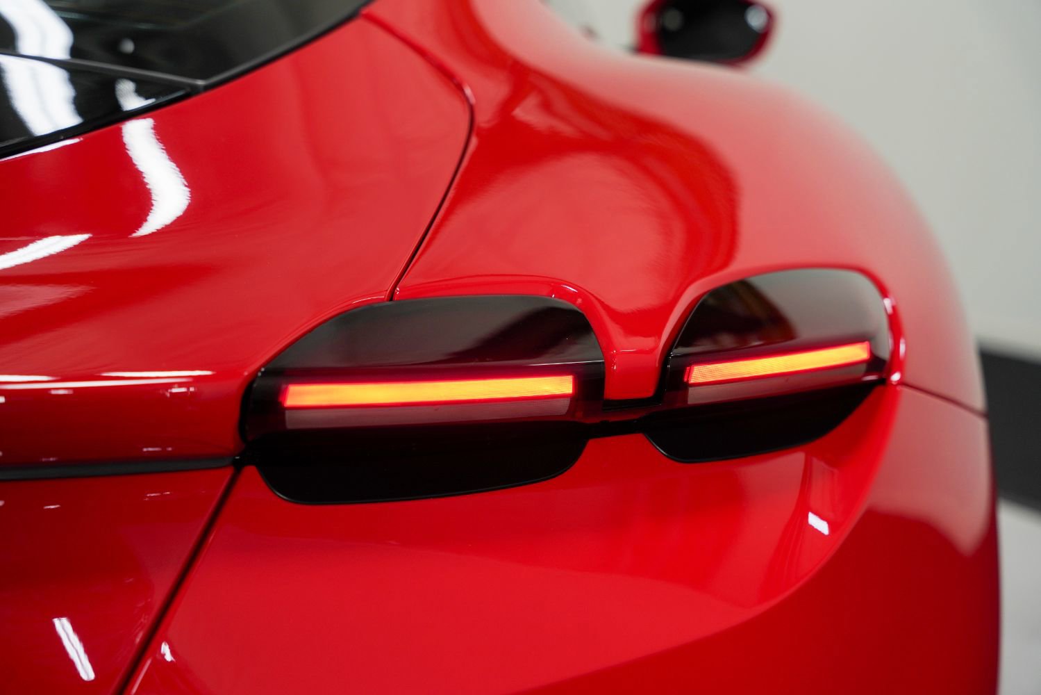 Used 2022 Ferrari Roma image 23