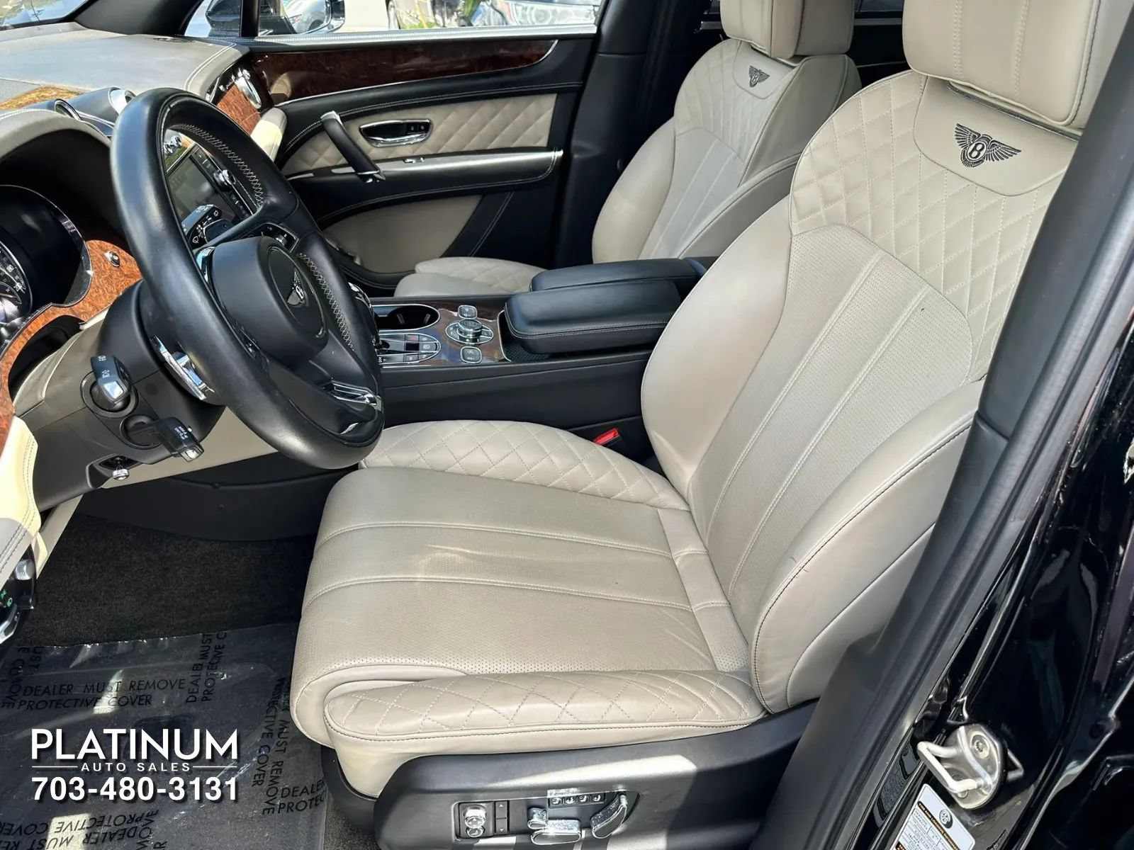 Used 2017 Bentley Bentayga AWD/4WD image 14