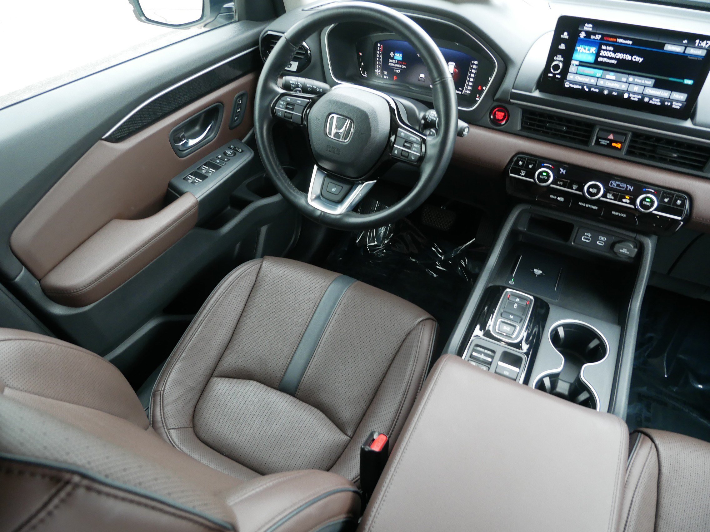 Certified 2024 Honda Pilot Elite image 9