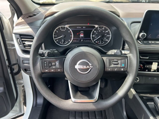 Used 2023 Nissan Rogue SV image 19