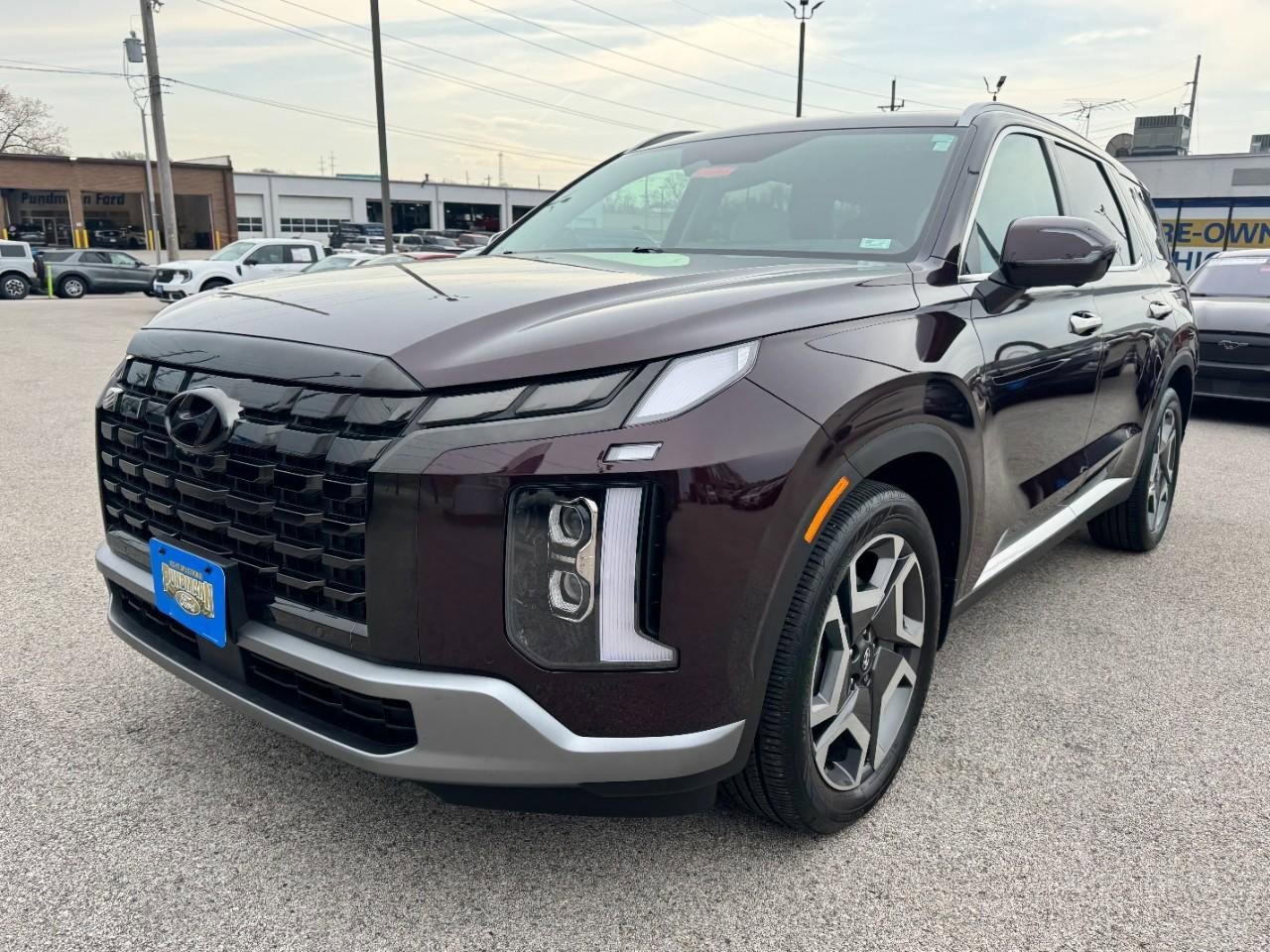 Used 2023 Hyundai Palisade Limited w/ Cargo Package image 8