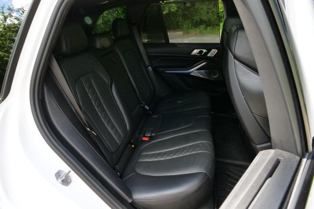 Used 2020 BMW X5 M w/ Executive Package AWD/4WD image 50