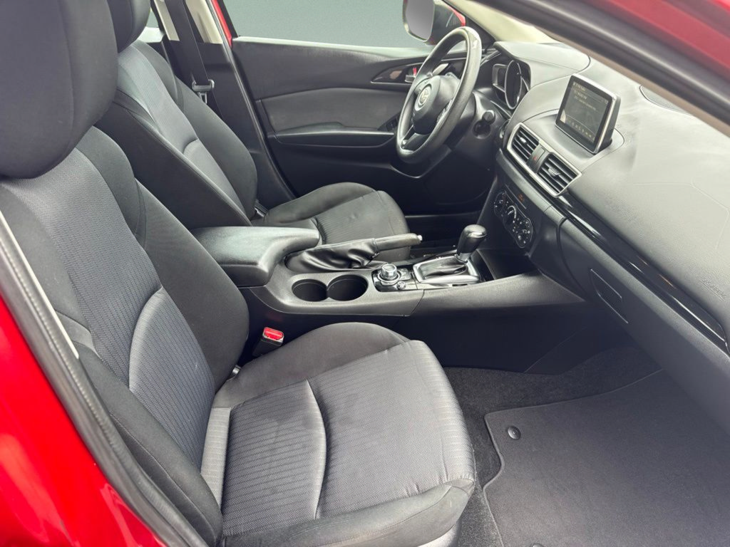 Used 2015 MAZDA MAZDA3 i Sport FWD image 36