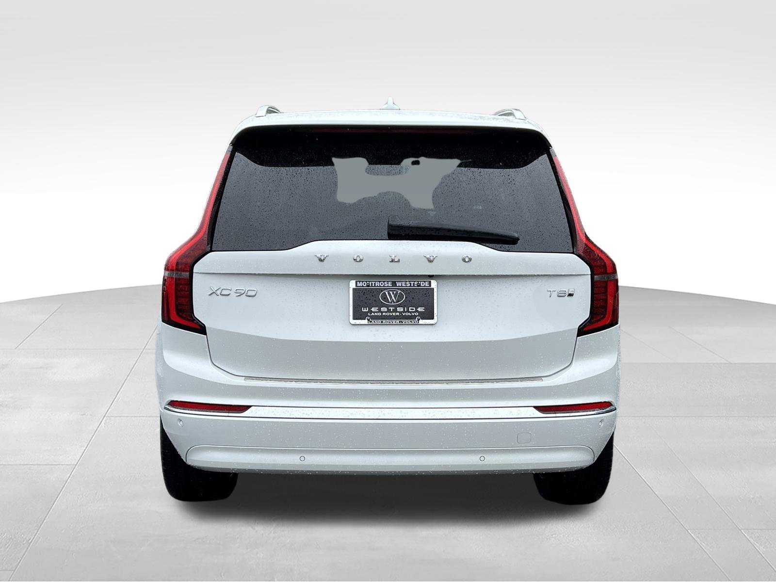 New 2026 Volvo XC90 T8 Plus w/ Protection Package Premier AWD/4WD image 4