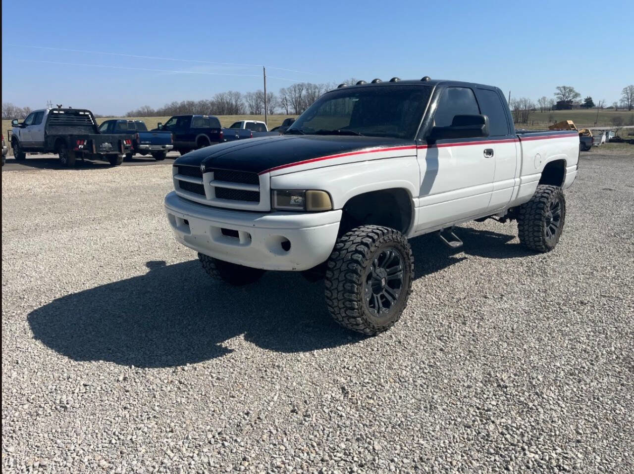 Used 2002 Dodge Ram 2500 Truck SLT image 2