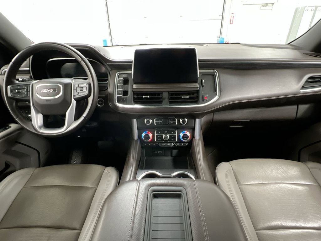 Used 2023 GMC Yukon SLT image 10