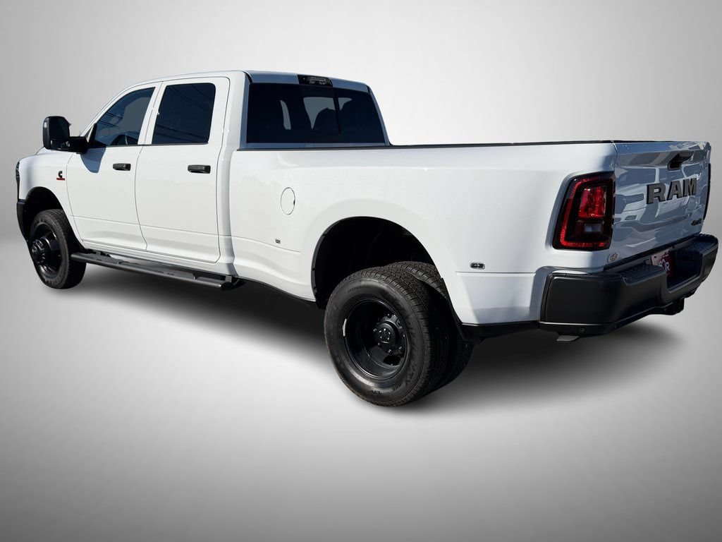 New 2026 RAM 3500 Tradesman AWD/4WD image 4