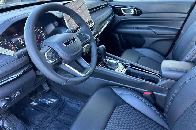 New 2026 Jeep Compass Latitude image 7