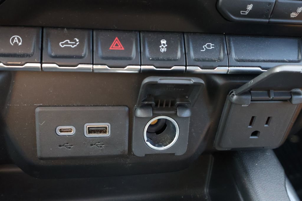 Used 2020 Chevrolet Silverado 1500 RST w/ Rally Edition image 29