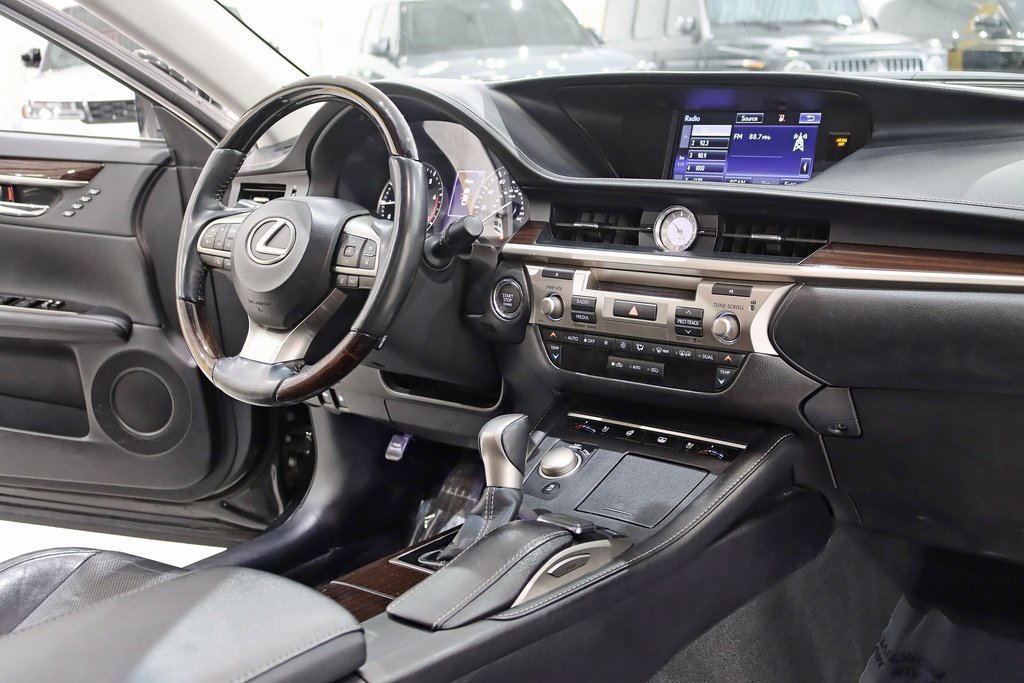 Used 2016 Lexus ES 350 image 31