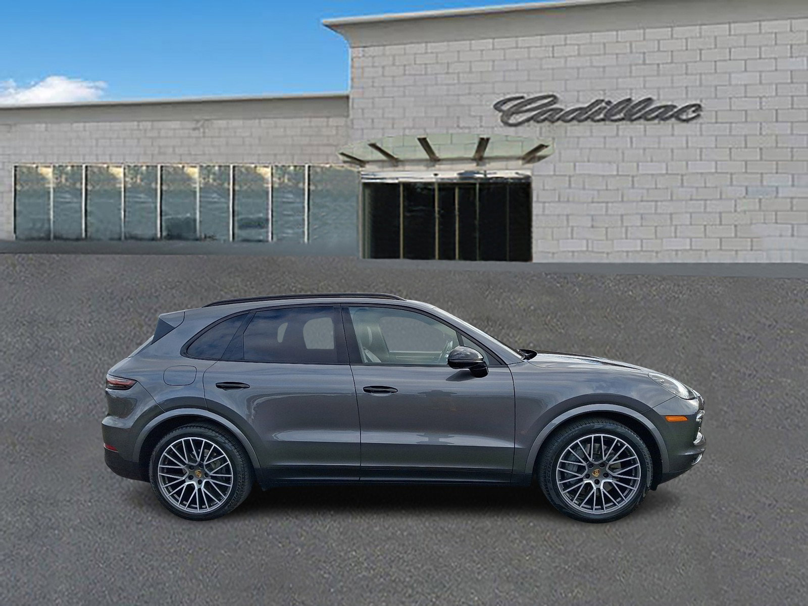 Used 2021 Porsche Cayenne S image 6