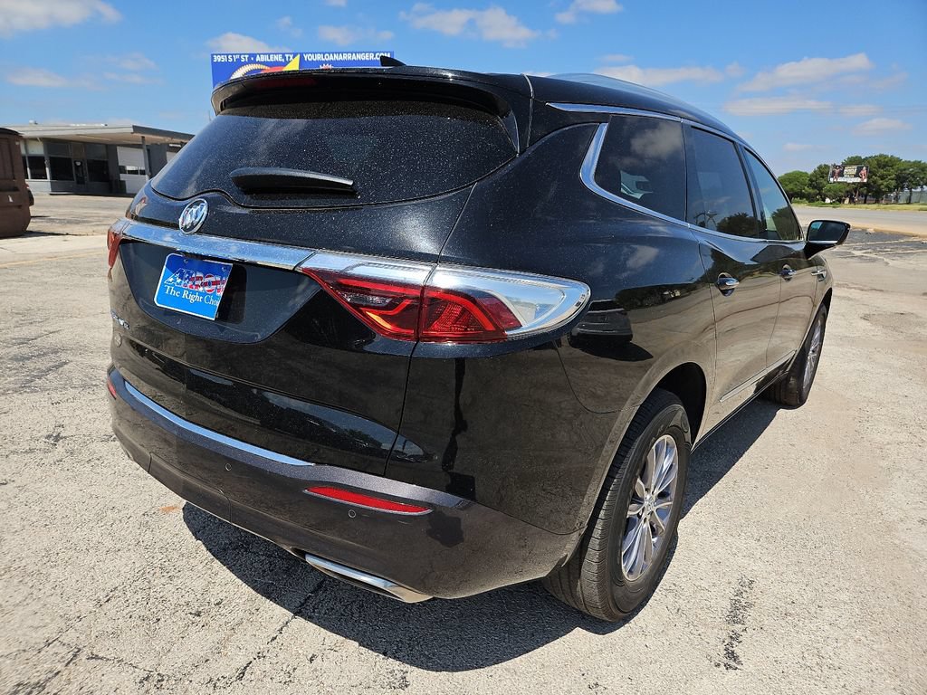 Used 2024 Buick Enclave Premium FWD image 10