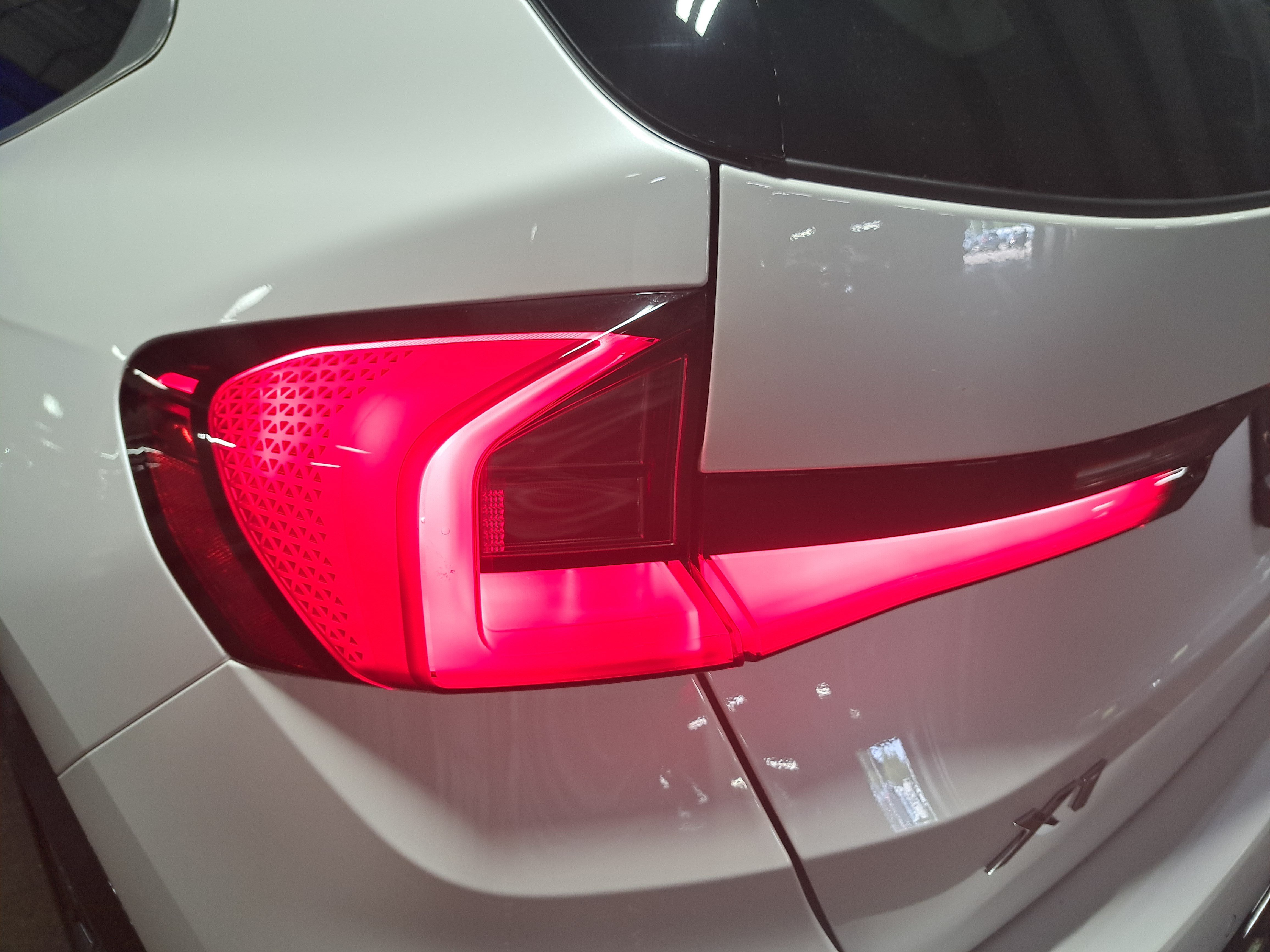 New 2026 BMW X1 xDrive28i w/ Technology Package AWD/4WD image 36