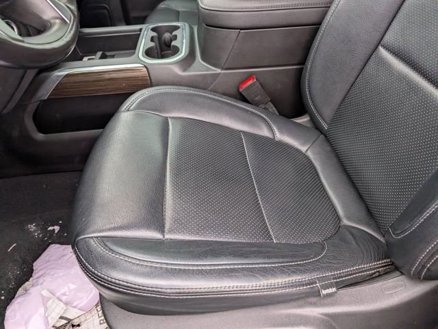 Used 2021 Chevrolet Silverado 1500 LT Trail Boss w/ Bed Protection Package image 24