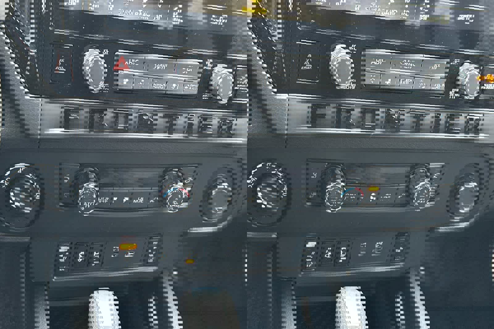 New 2026 Nissan Frontier SV w/ SV Convenience Package image 19