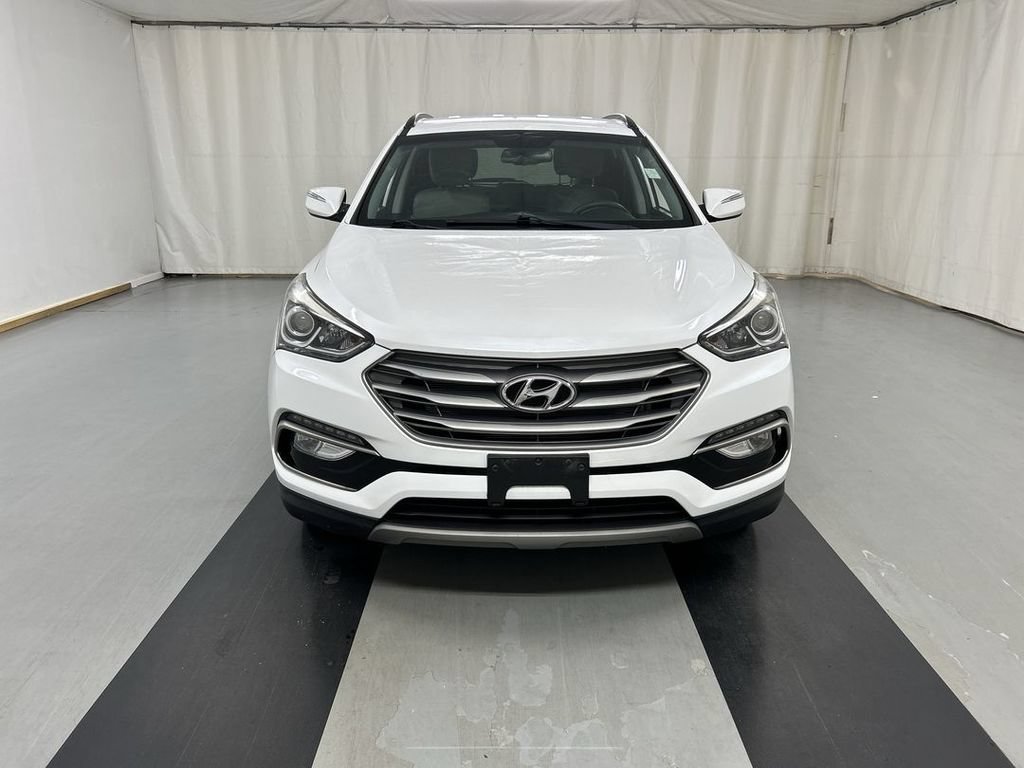 Used 2017 Hyundai Santa Fe Sport w/ 2.4L Value Package 06 AWD/4WD image 3