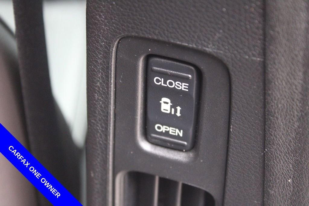 Used 2023 Honda Odyssey Elite image 23