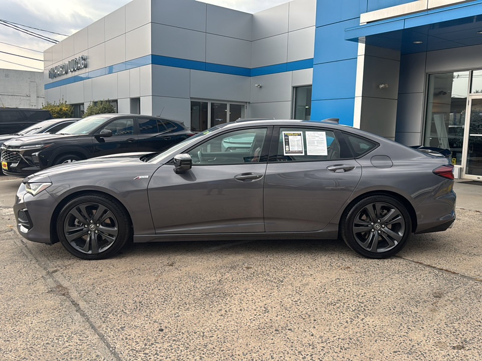 Used 2022 Acura TLX w/ A-SPEC Pkg FWD image 8