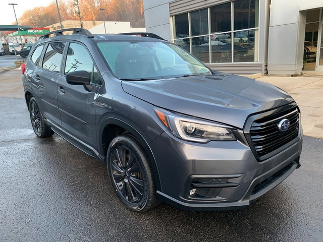 Used 2022 Subaru Ascent Onyx Edition image 11