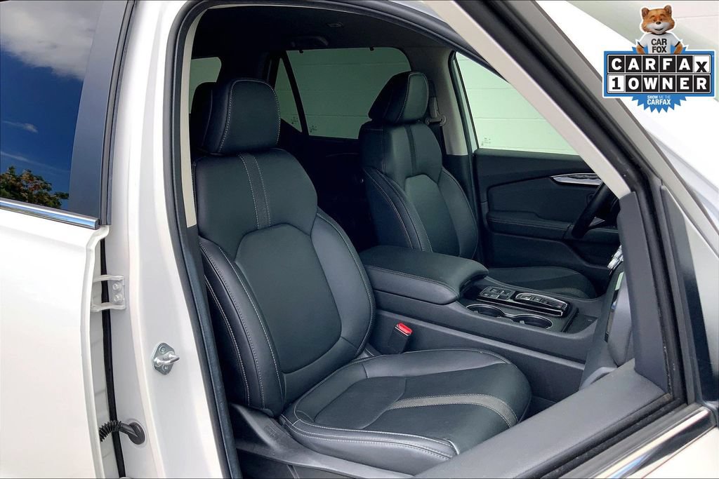 Used 2025 Honda Pilot EX-L image 7
