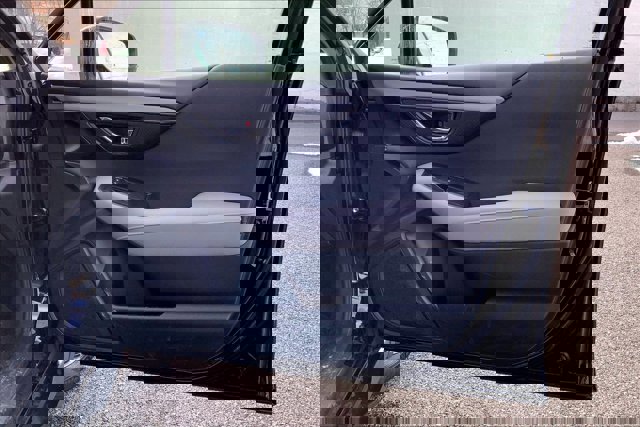 Used 2024 Subaru Outback Premium image 22