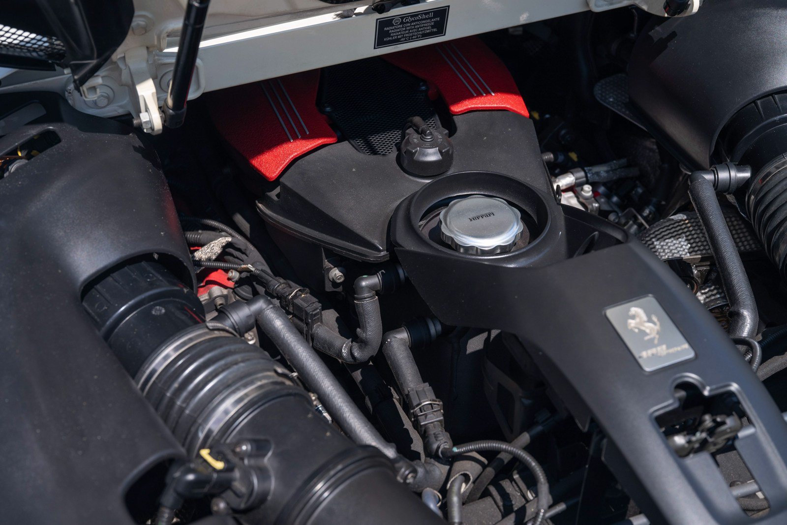 Used 2018 Ferrari 488 Spider RWD image 23