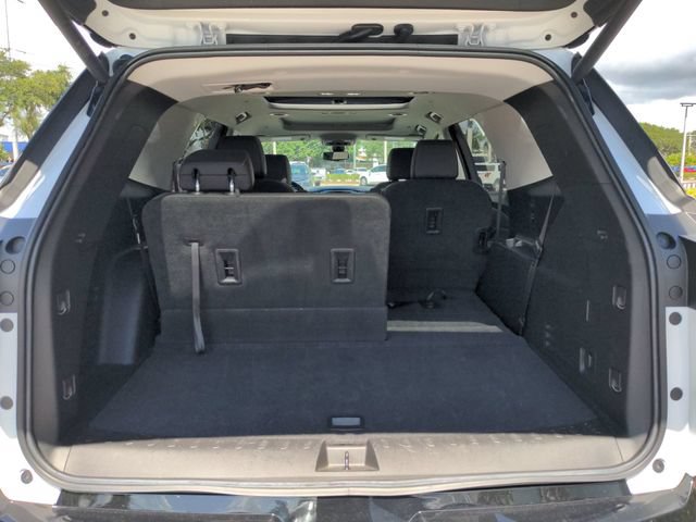 Certified 2020 Chevrolet Traverse Premier w/ Redline Edition FWD image 14