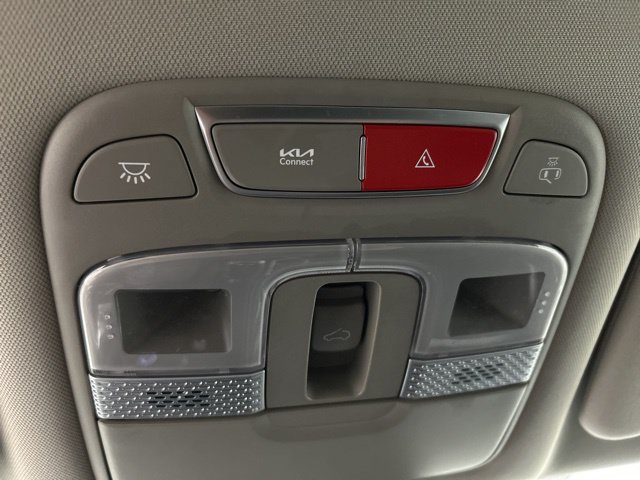 Used 2025 Kia Telluride S AWD/4WD image 12