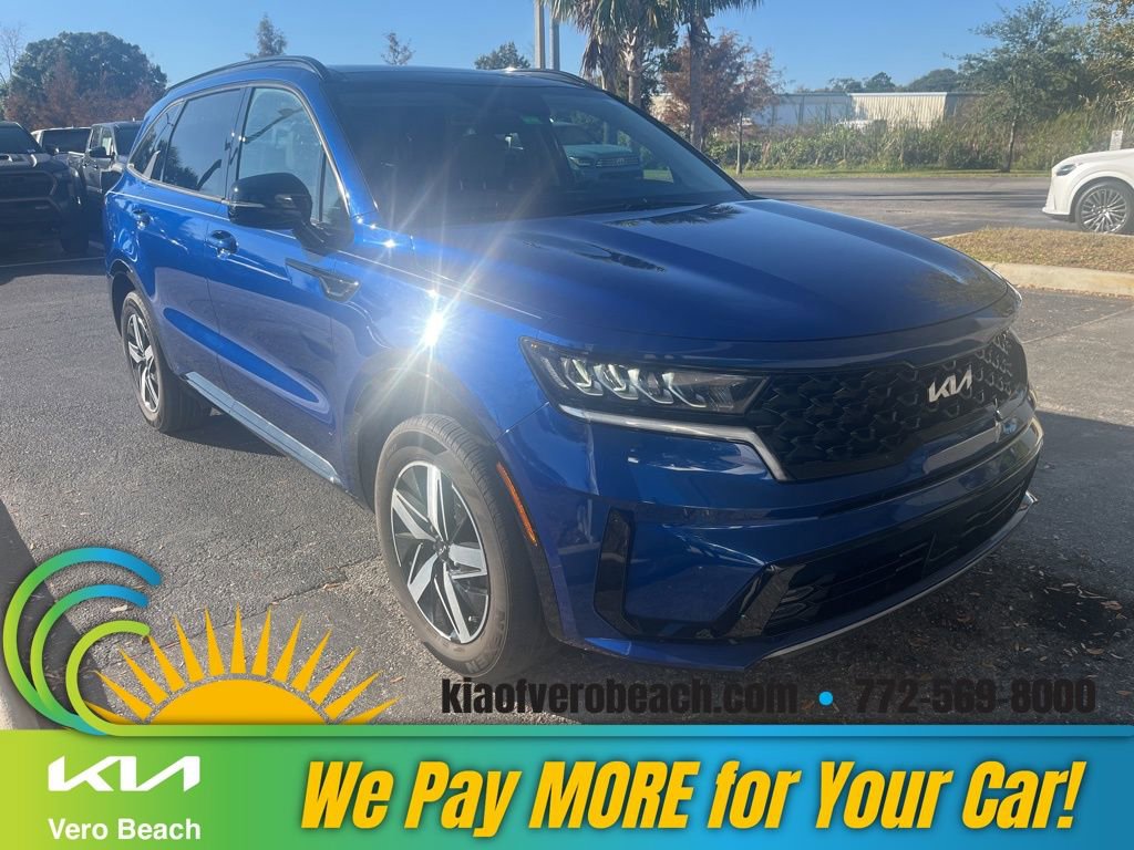 Used 2022 Kia Sorento EX w/ Panoramic Sunroof Package image 1