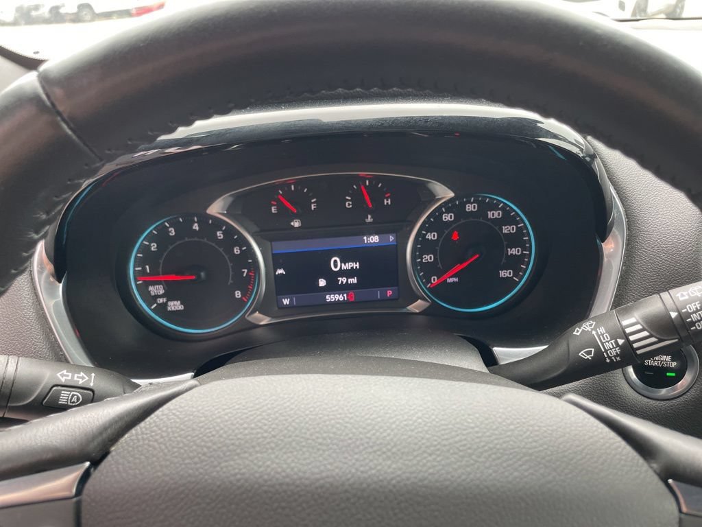 Used 2022 Chevrolet Traverse LT FWD image 45