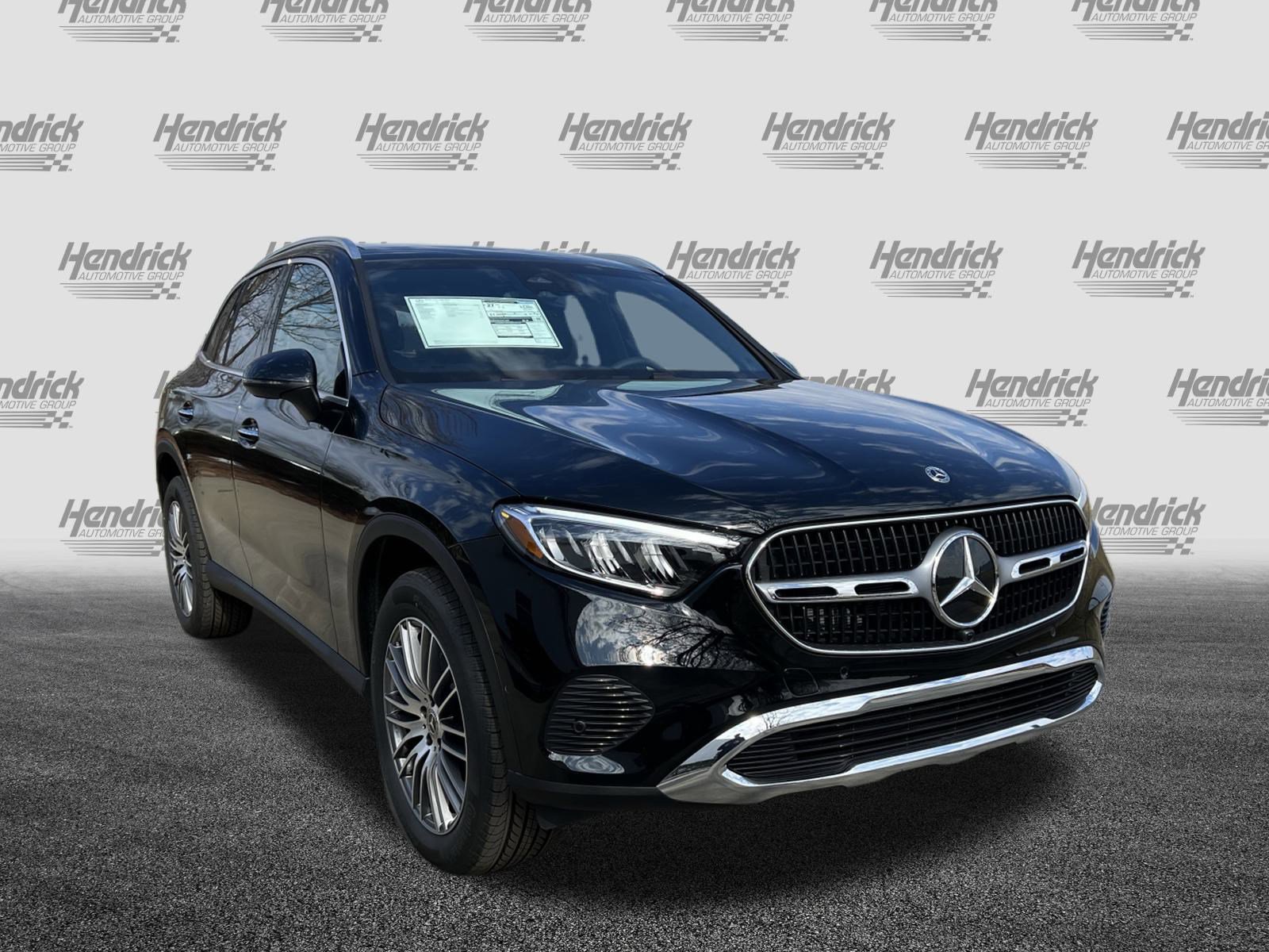 New 2026 Mercedes-Benz GLC 300 image 2